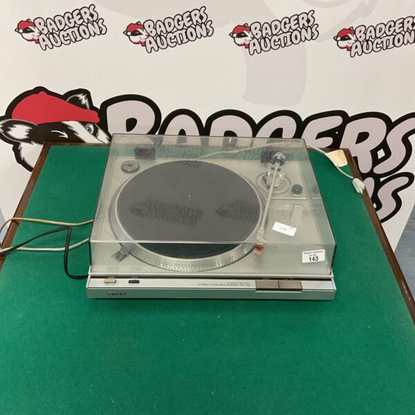 Vintage Sony PS-T22 stereo turntable in good condition.