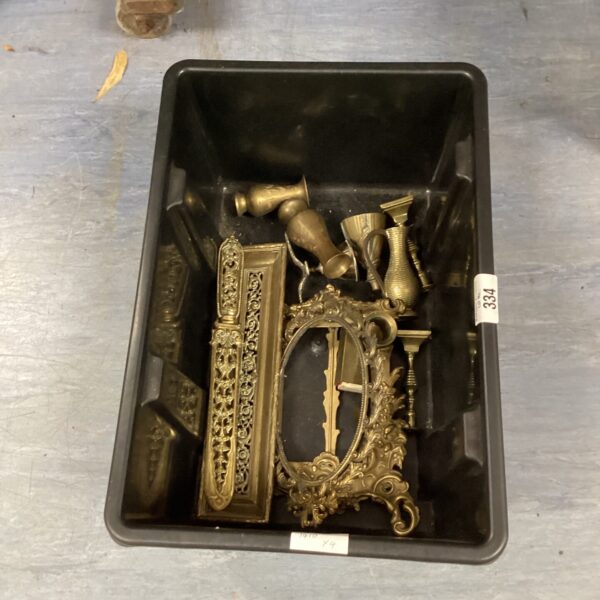 Mixed lot of antique brass candlesticks and ornaments for collectors.