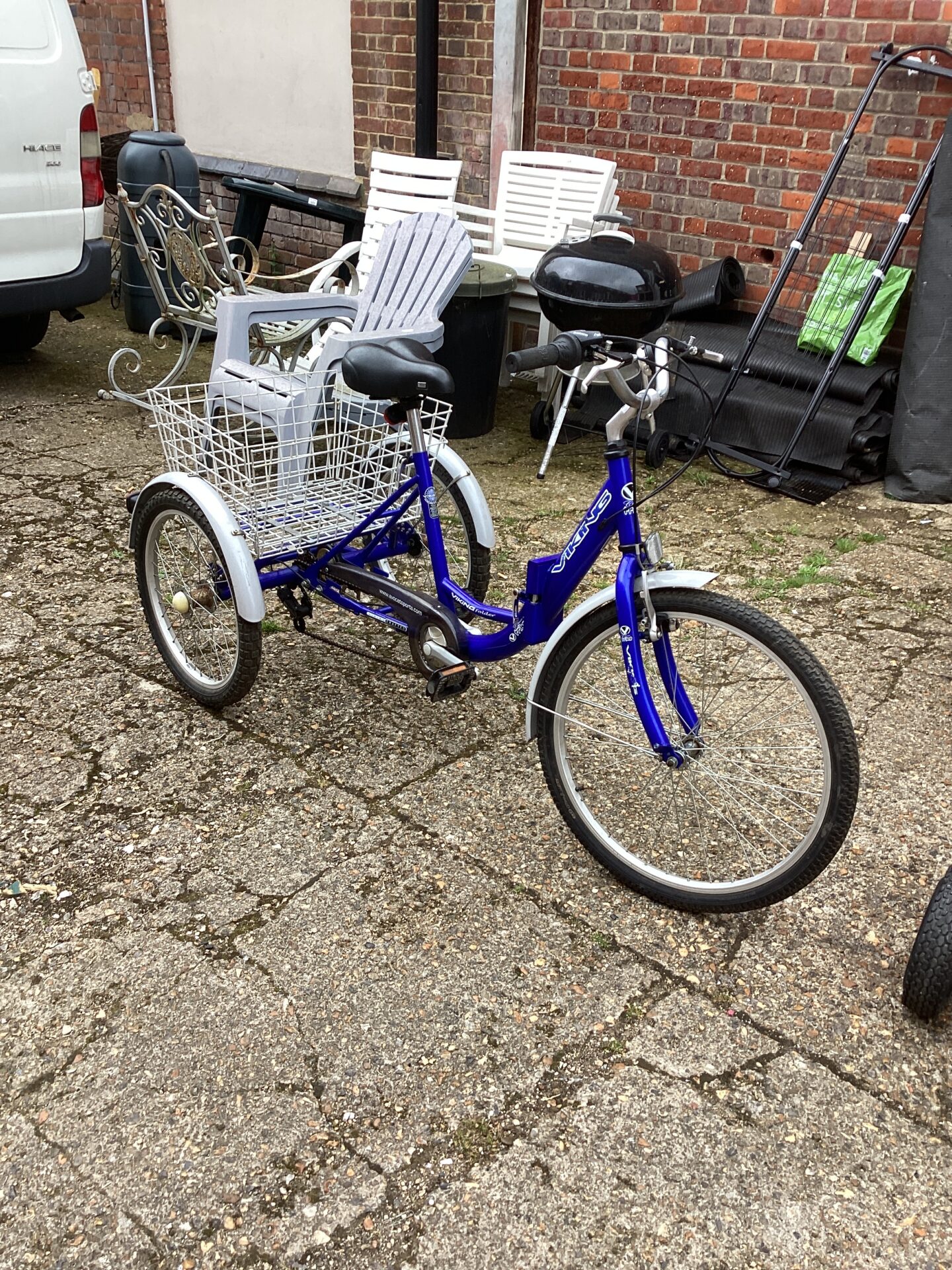 1069 Viking Folding Tricycle