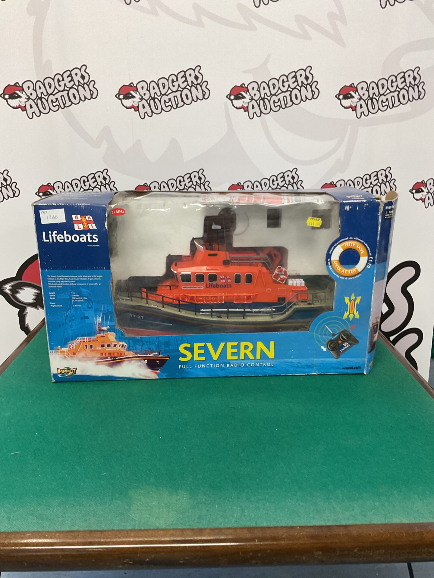 376 RNLI lifeboats severn radio control boat
