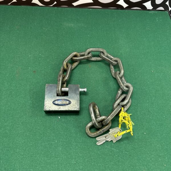 Squire Stronghold D lock with keys, heavy duty padlock.