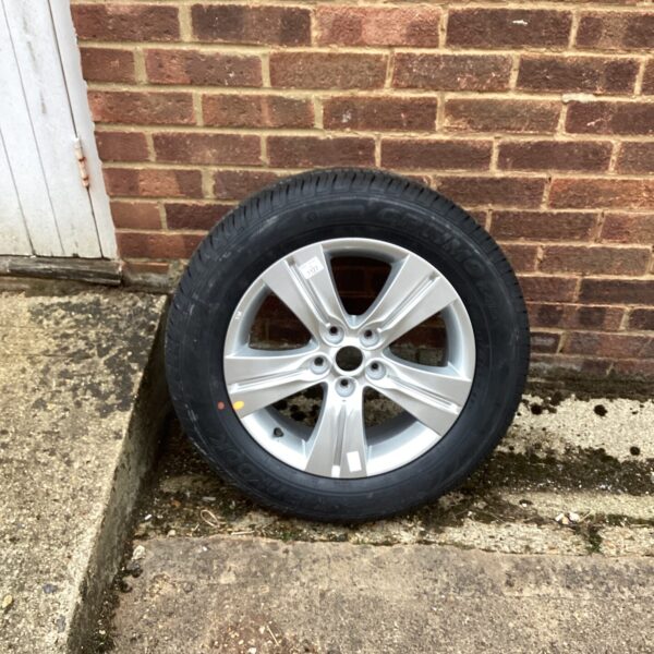Kia Sportage spare wheel, 17 inch alloy, used condition.