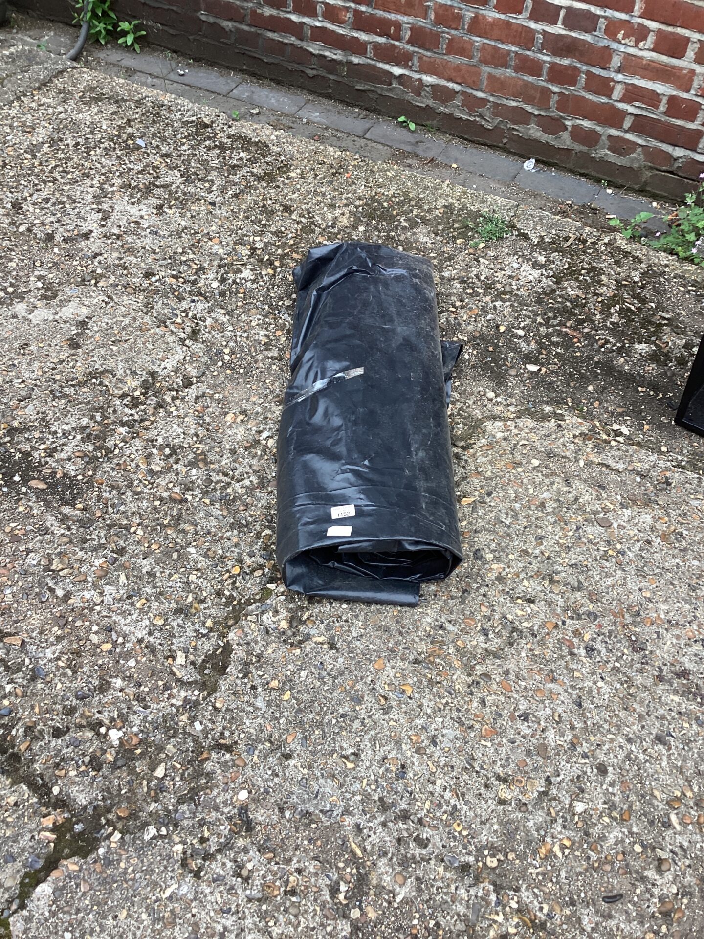 1152 Roll of heavy duty plastic sheeting