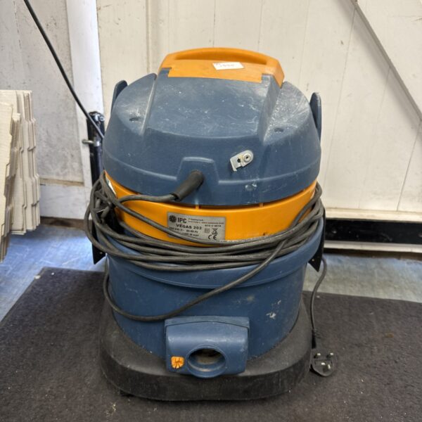 IPC Vegas 202 commercial vacuum cleaner body for repair.