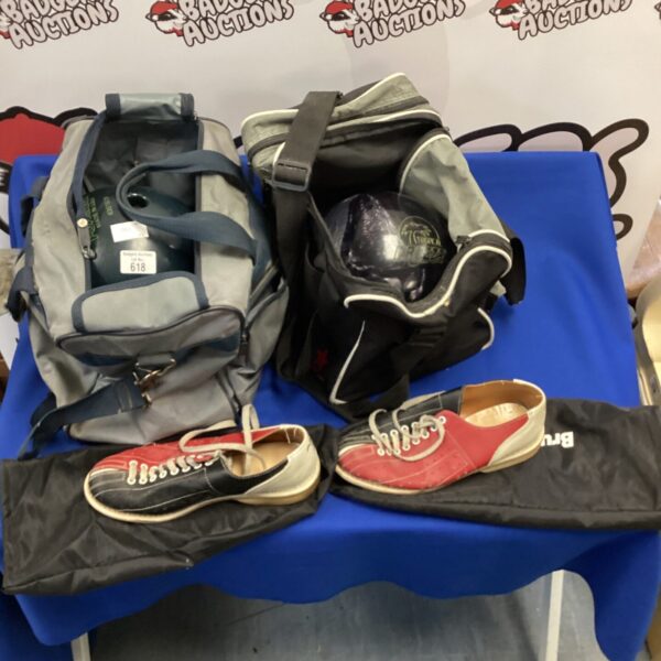 Bowling ball and shoe set with tropical breeze and powerball.