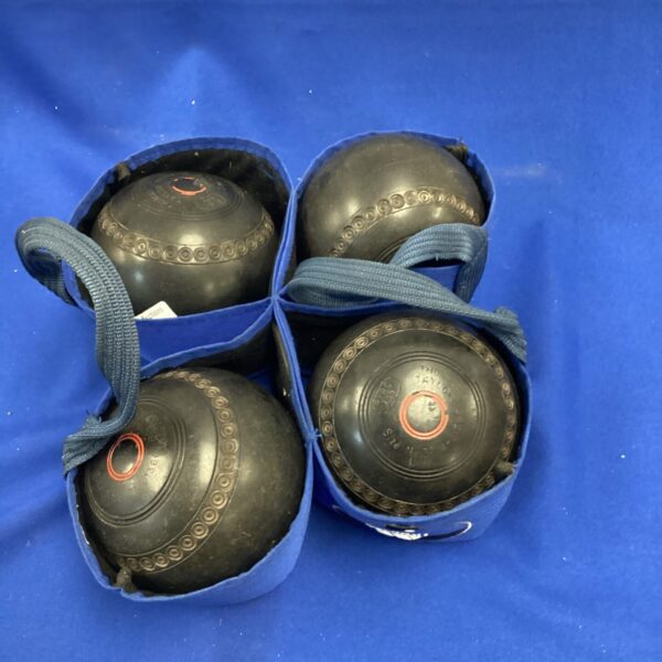 Vintage Thomas Taylor garden boules set for lawn bowls.