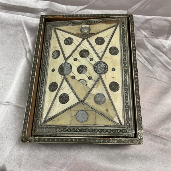 Vintage Indian box with detailed bone inlay pattern.