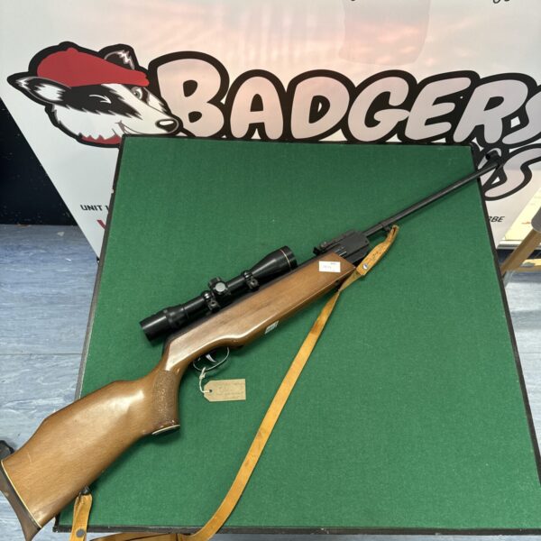 Gamo air rifle with Hunter scope for target practice and shooting sports.