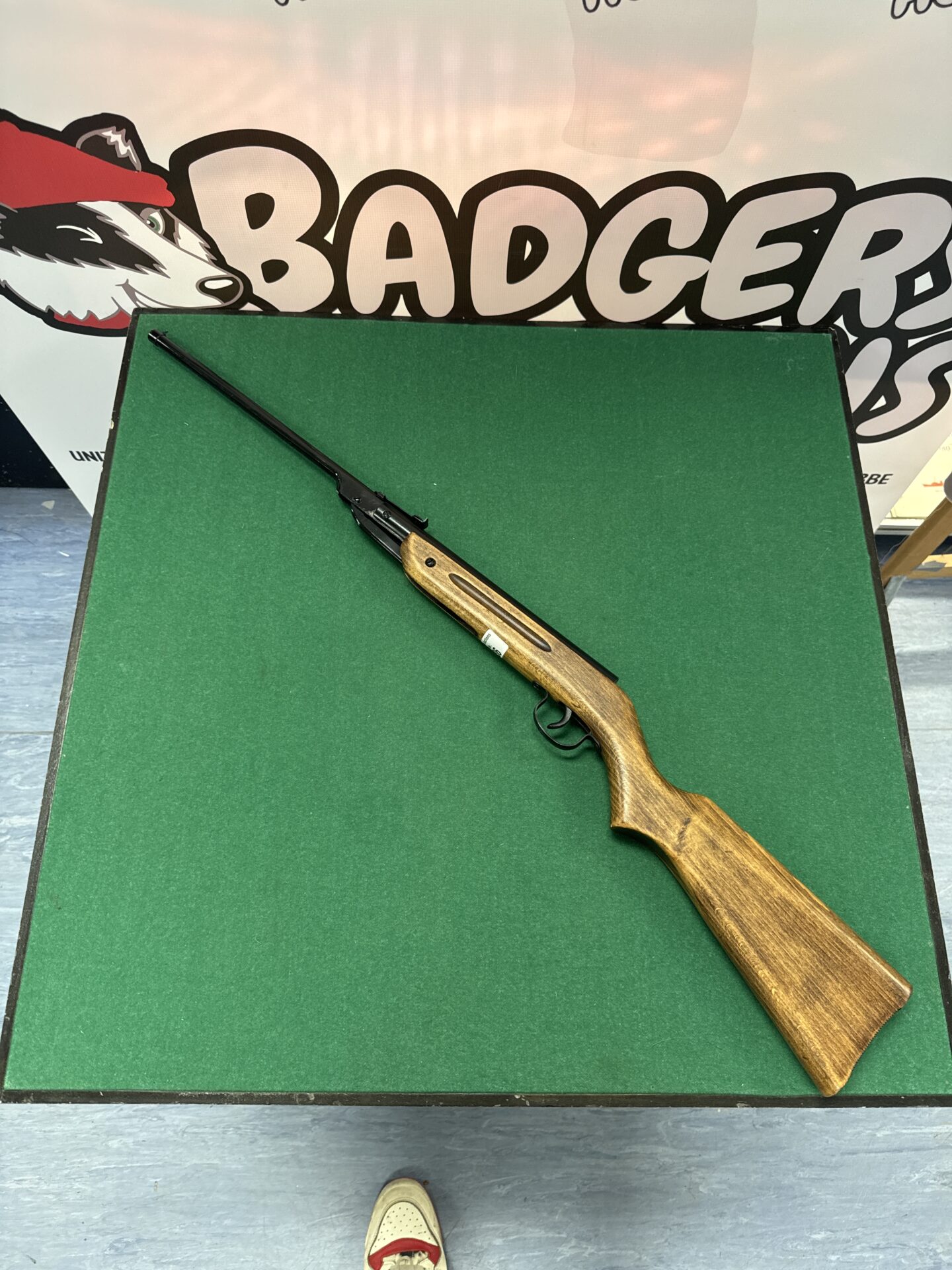 736 Diana c22 .177 calibre junior air rifle