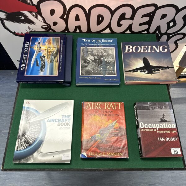Vintage aviation books lot, including military history titles.