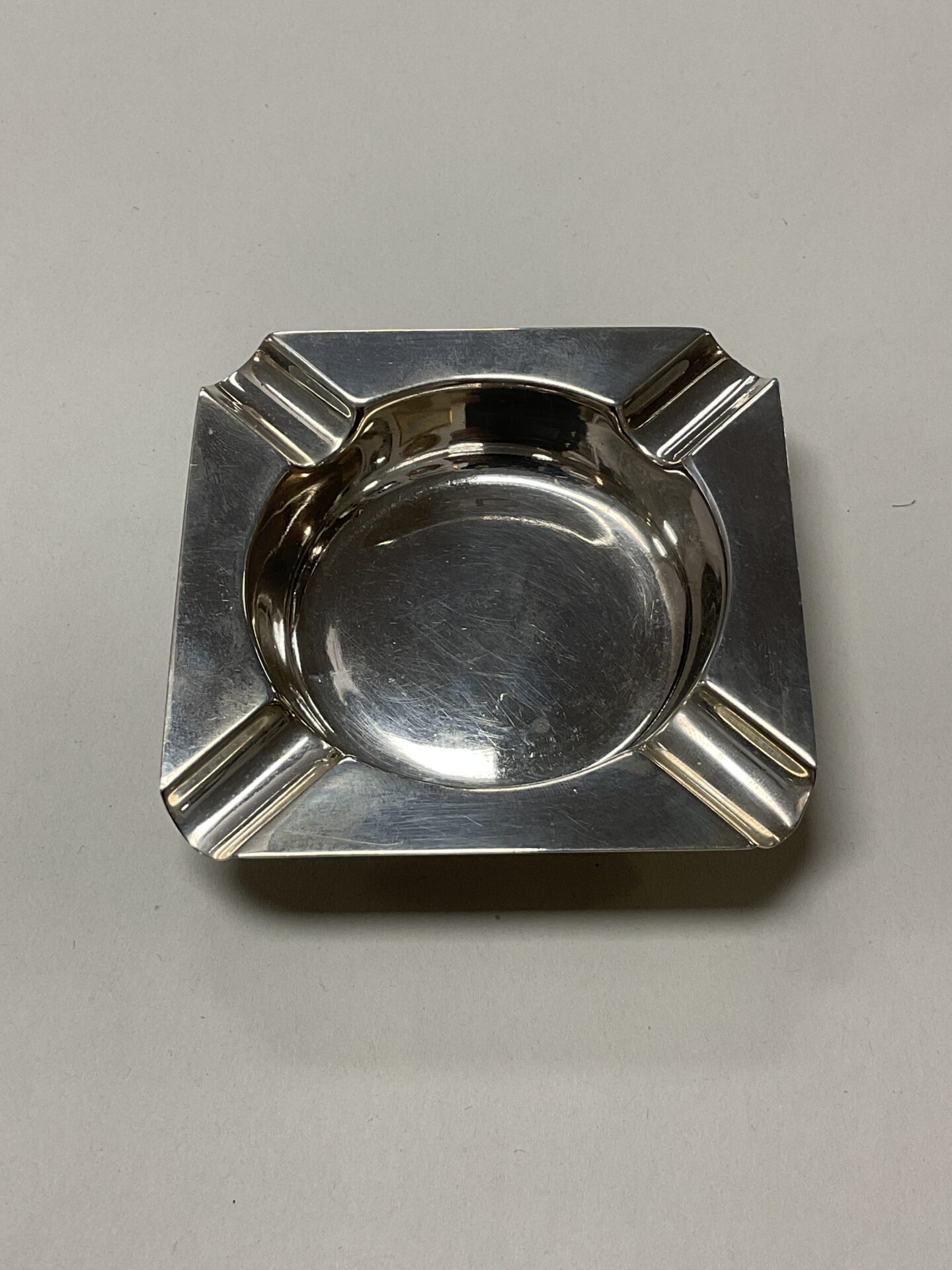 896 Hallmarked Sterling Silver Ashtray 48.4g