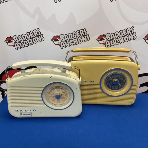 Vintage Bush and Steepletone radios on display.