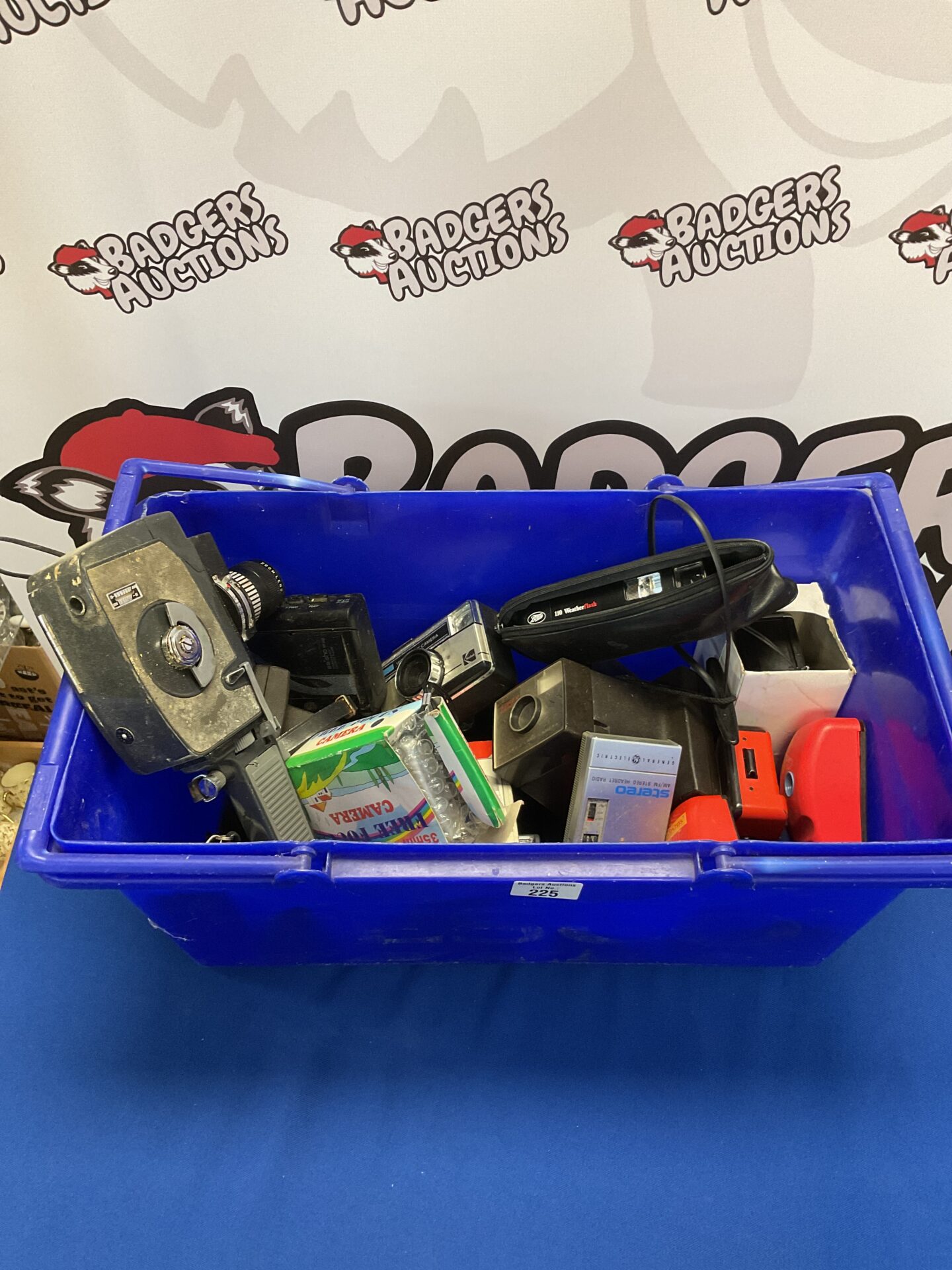 225 Box of vintage cameras & accessories