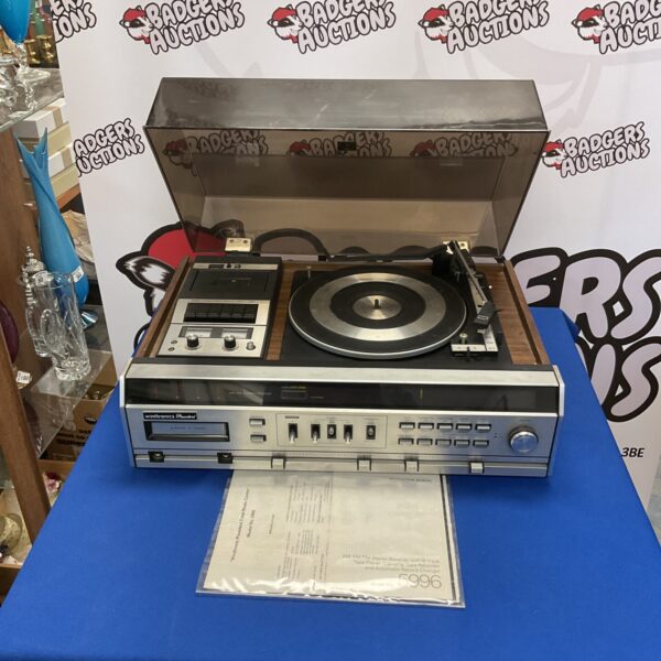 Vintage Winthronic President music centre with 8 track player.
