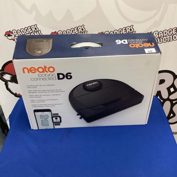 Neato Botvac Connected D6 robot vacuum cleaner for spares.