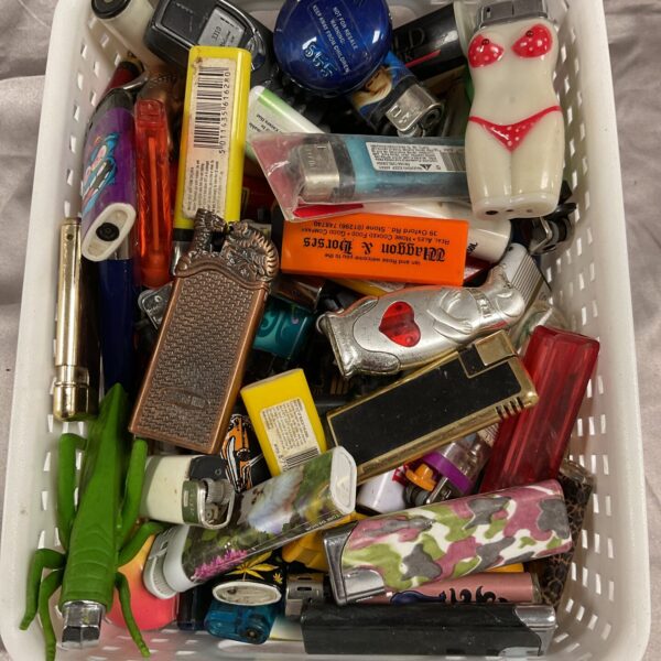 Large lot of assorted vintage cigarette lighters for collectors.