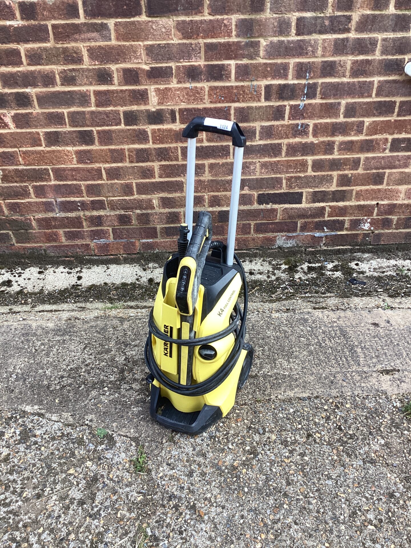 1124 Karcher K4 full control