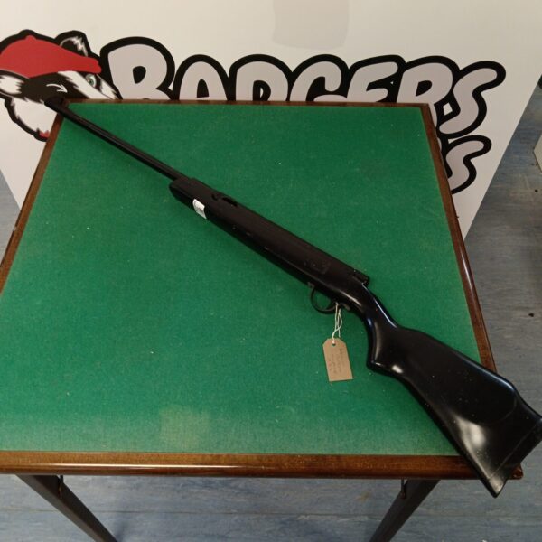 Vintage Webley Osprey .22 air rifle with side lever action.
