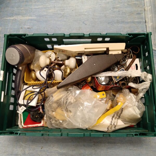 Mixed lot of vintage tools and hardware, including a sander.