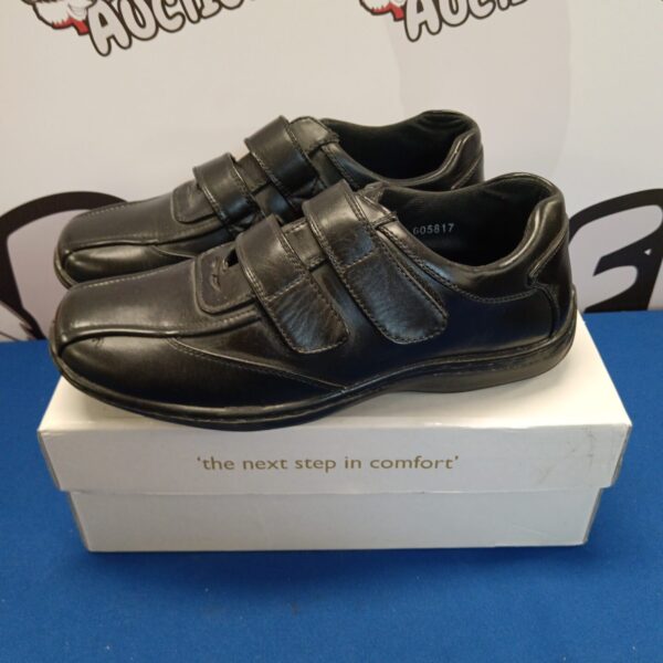 Black leather Dr Keller shoes size 10 for sale.