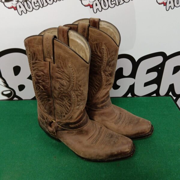 Sancho cowboy boots size 44, detailed leather western footwear.
