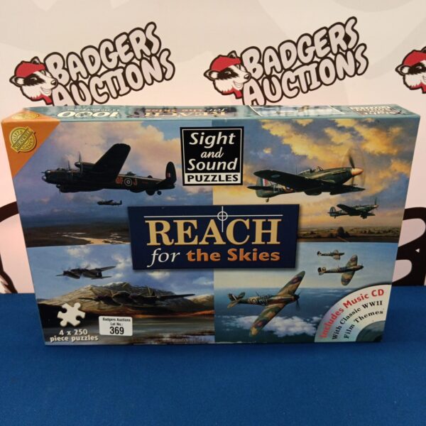 Vintage ‘Reach for the Skies’ puzzle box featuring WWII aircraft.