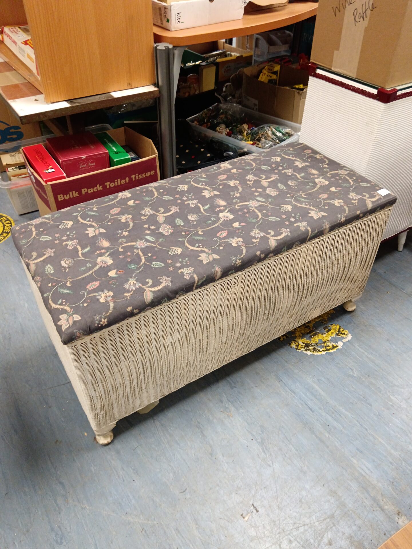 549 W lusty & sons Lloyd loom ottoman