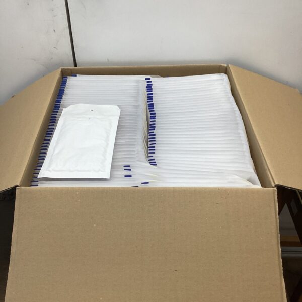 Bulk lot of approximately 200 jiffy bags for secure mailing.