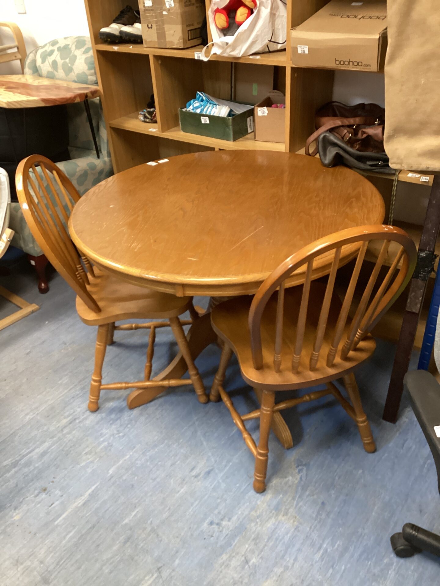 456 Vietnamese oak round dining table with 2 chairs