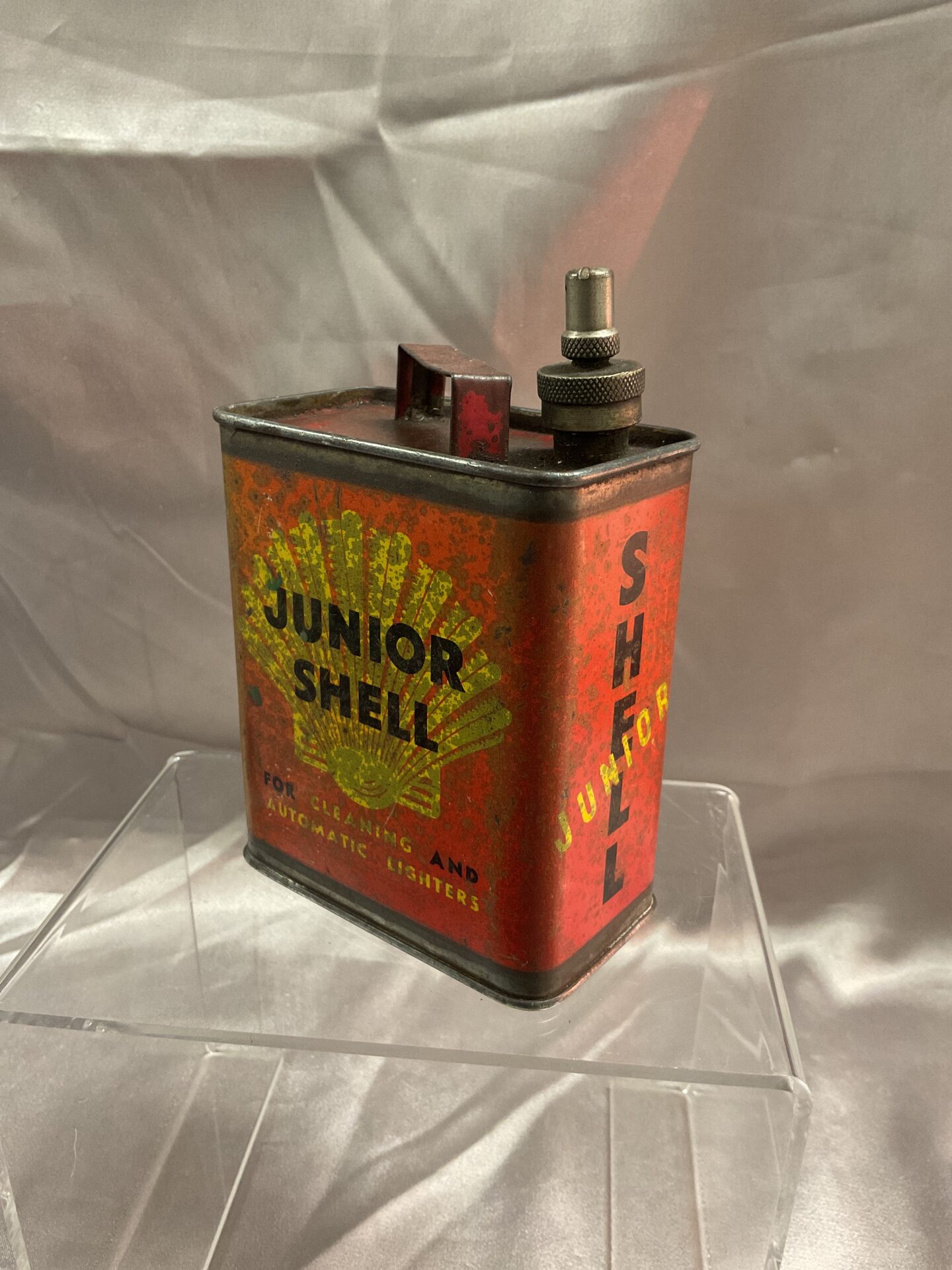785 Vintage junior shell oil can for cleaning and automatic Lighters