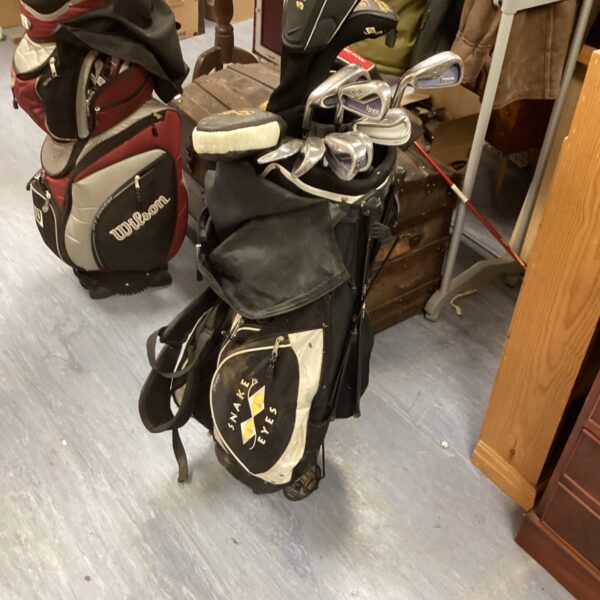 Left-handed Snake Eye golf club set with bag.