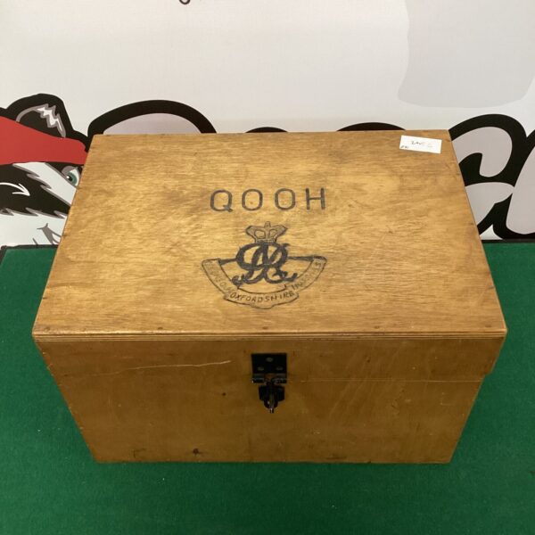Vintage wooden Queens Own Oxfordshire Hussars regiment storage box.