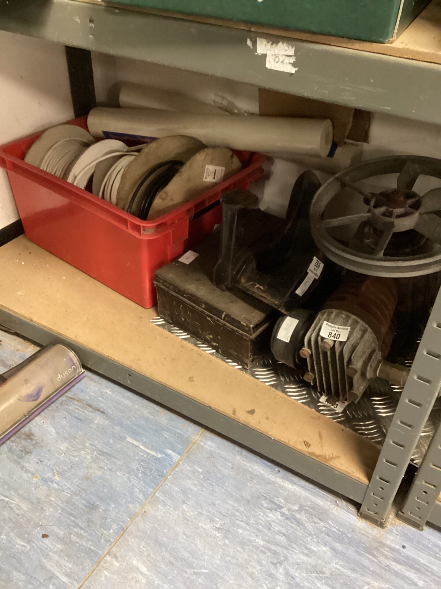 840 Job lot of cables and petrol water pump