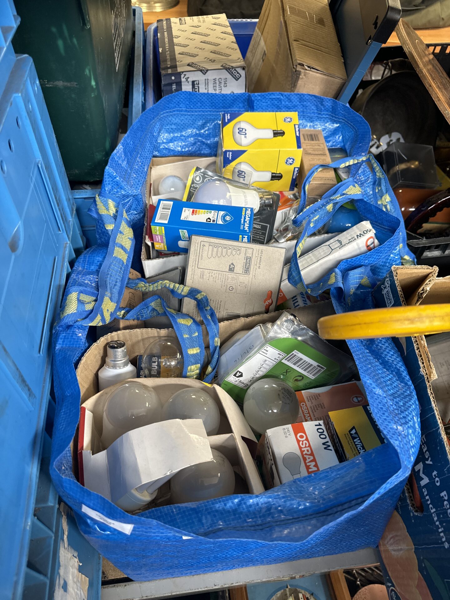 948 Three bags of assorted light bulbs