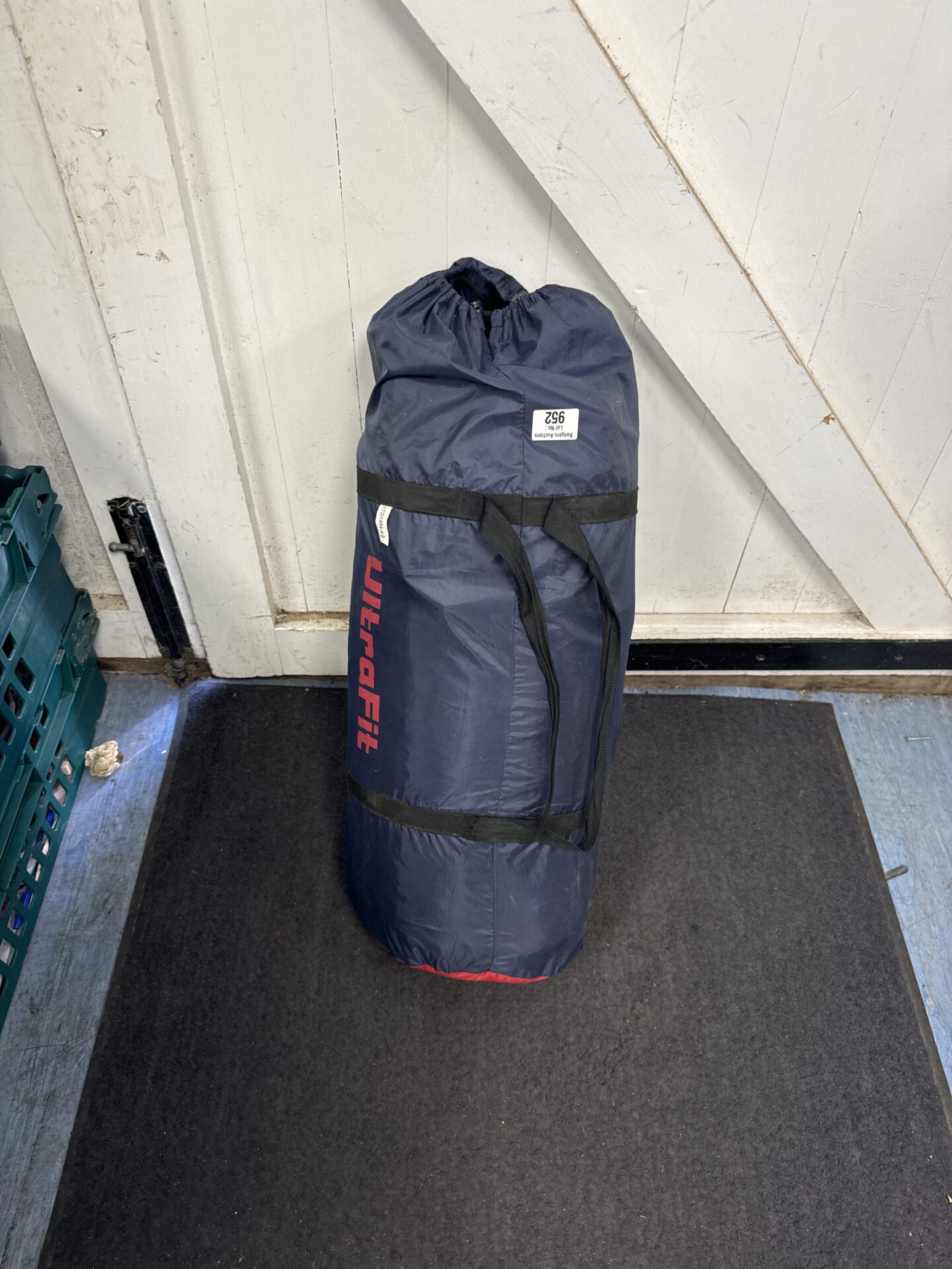 952 Ultrafit four man tent