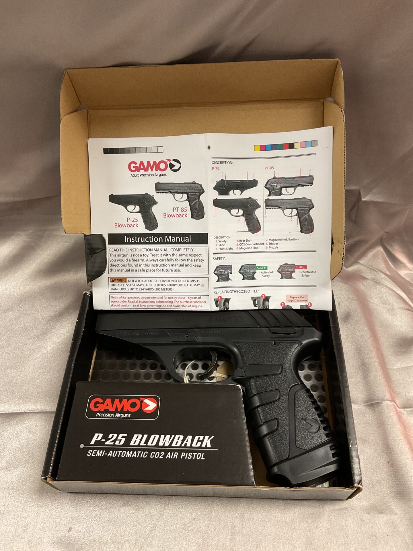 772 Gamo P-25 Blow Back 0.177 Pellet Co2 Pistol in box