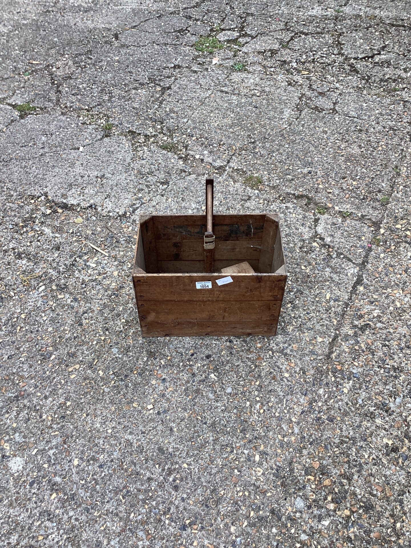 1054 Vintage Wooden Garden Box