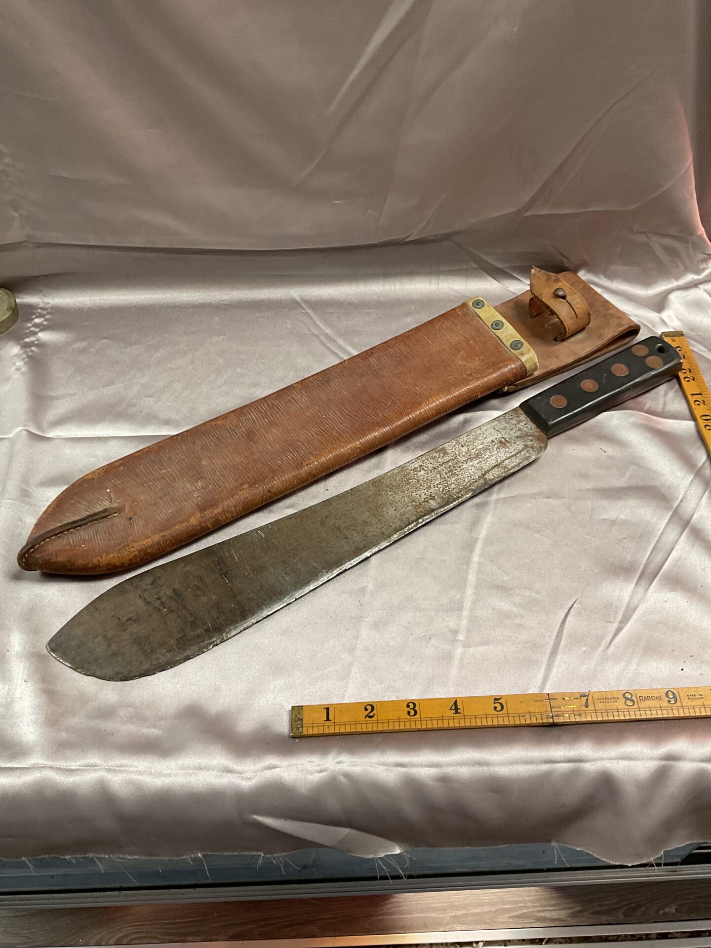 778 British army 1961 dated martindale machete with 1942 dated leather Sheath