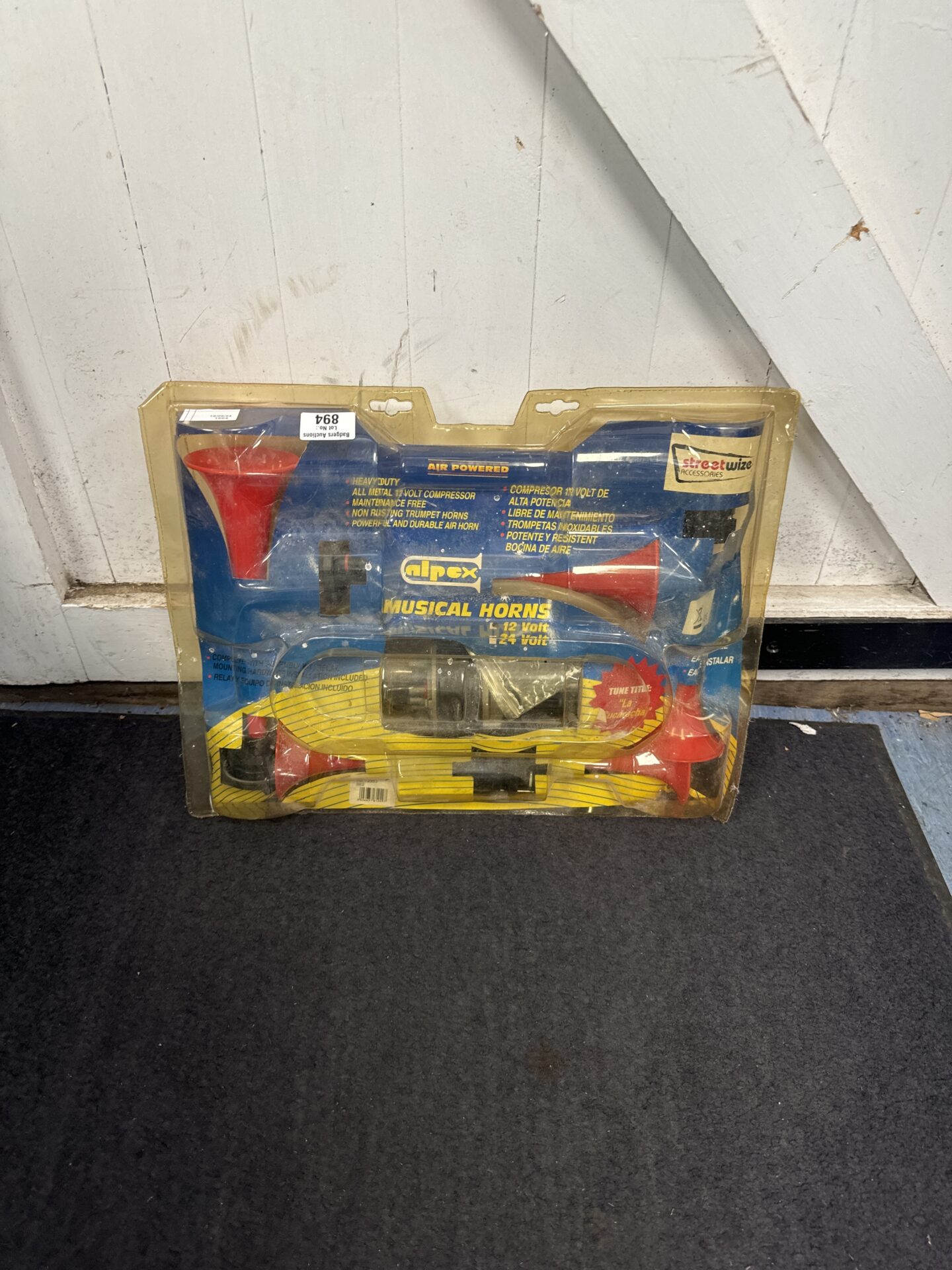 894 Streetwize musical car horn set