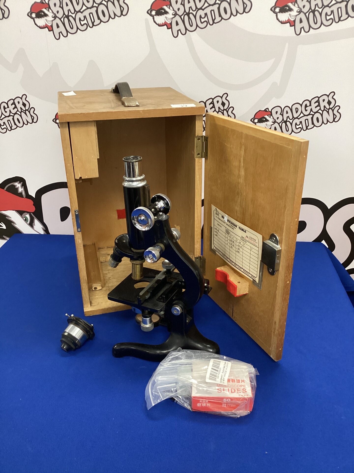 031 Antique w watson & sons Microscope in case