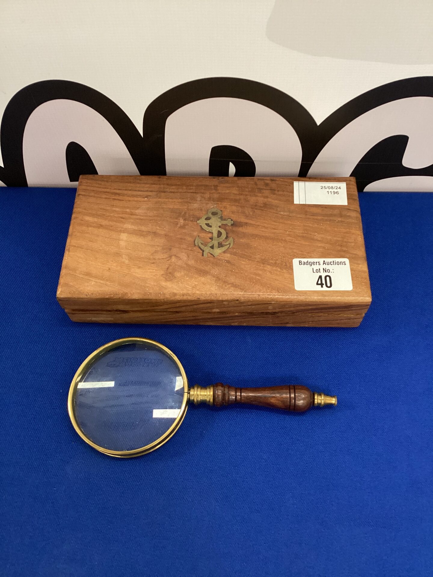 040 Nautical map readers magnifying glass in box