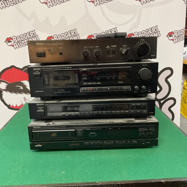 Vintage Denon DRX-900 stereo tuner with brushed metal finish.