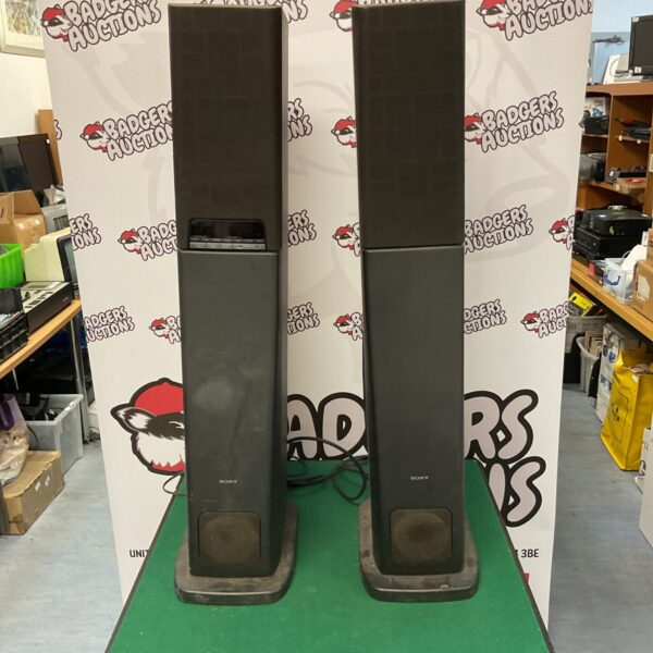Sony SA-VA1 active speaker system, vintage bookshelf speakers.