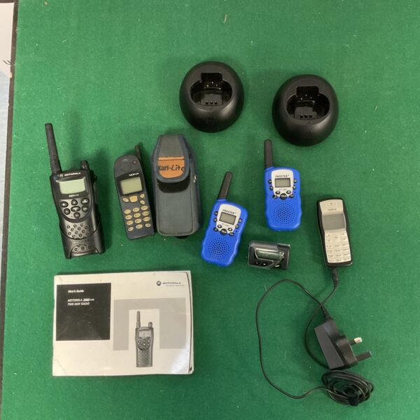 Vintage radio lot including Motorola, Proster, and Nokia devices.