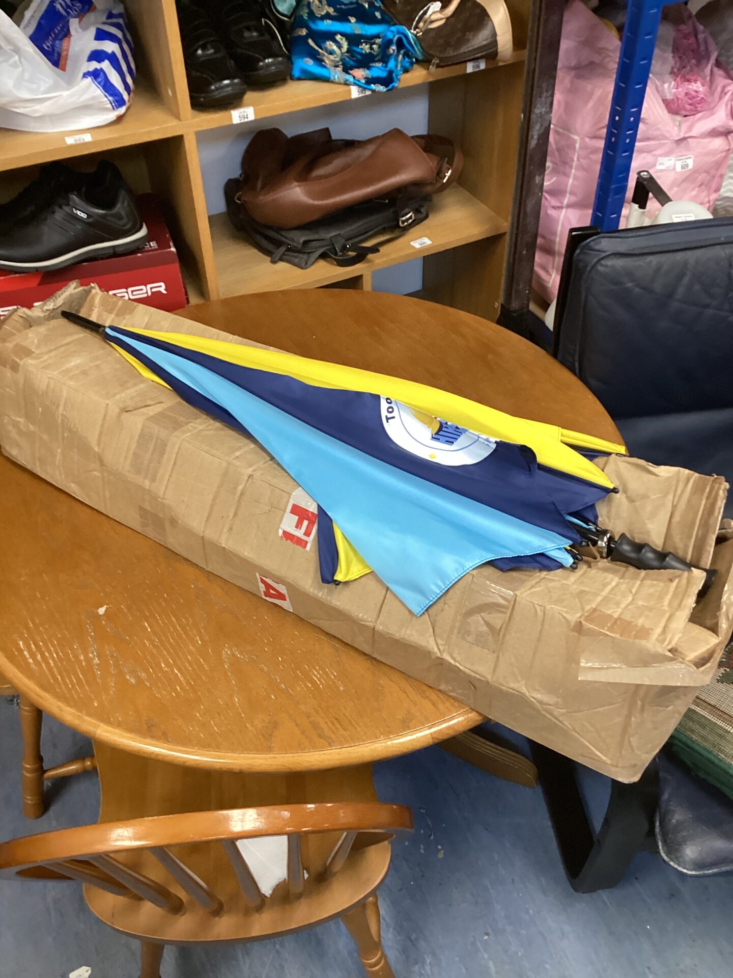 601 Six tool hire hireman umbrellas
