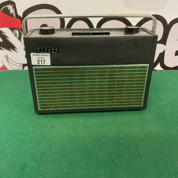 Vintage Hacker International Radio RP33, a classic mid-century valve radio.