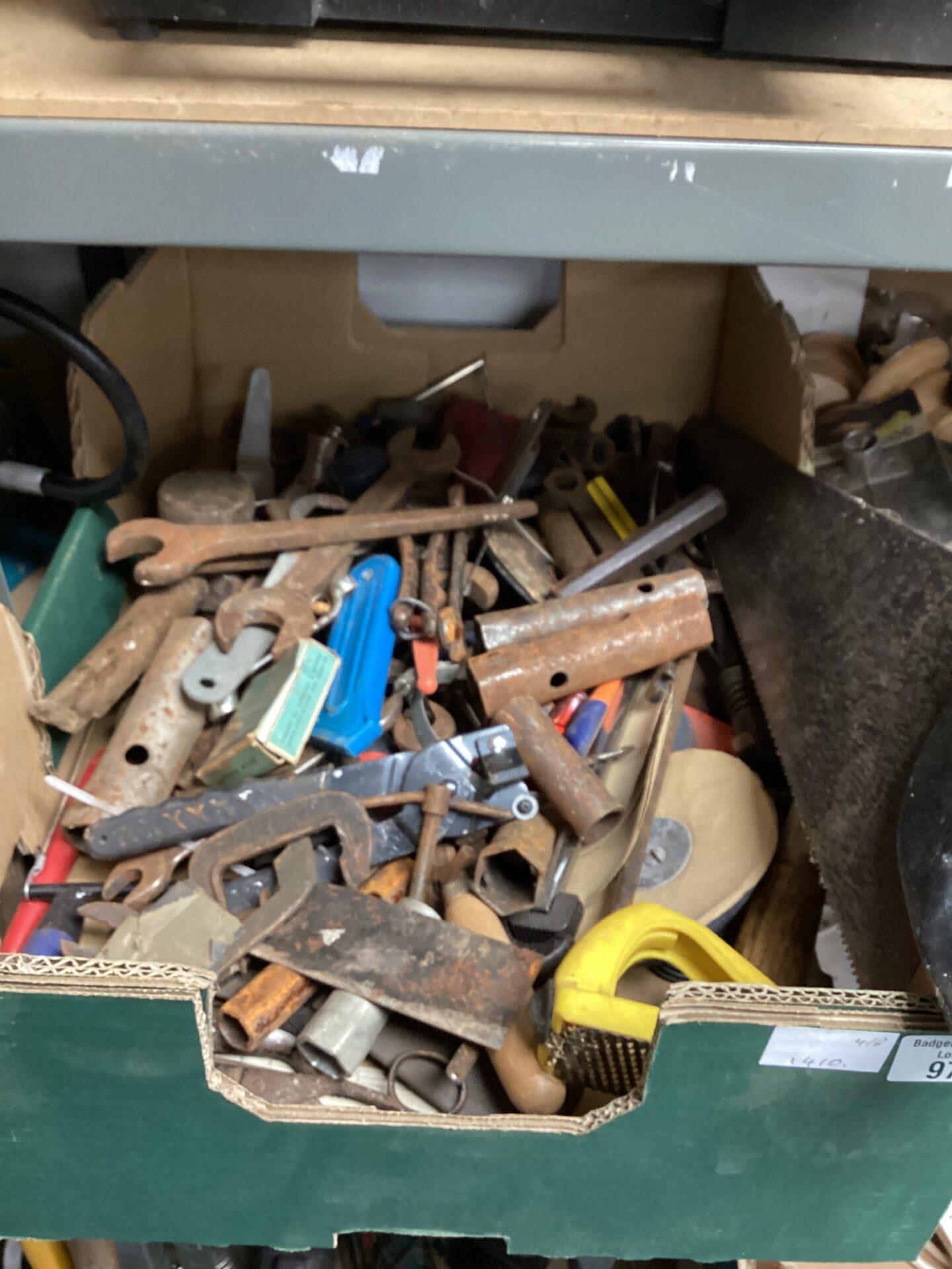 974 Tray of mixed tools