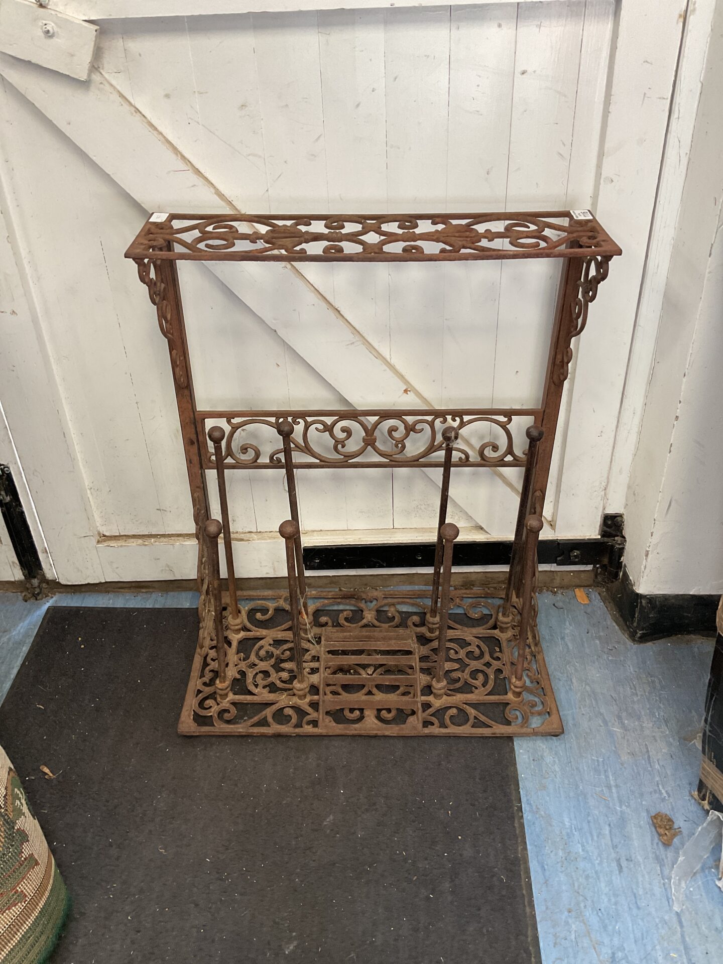 1116 Antique cast iron boot tree rack