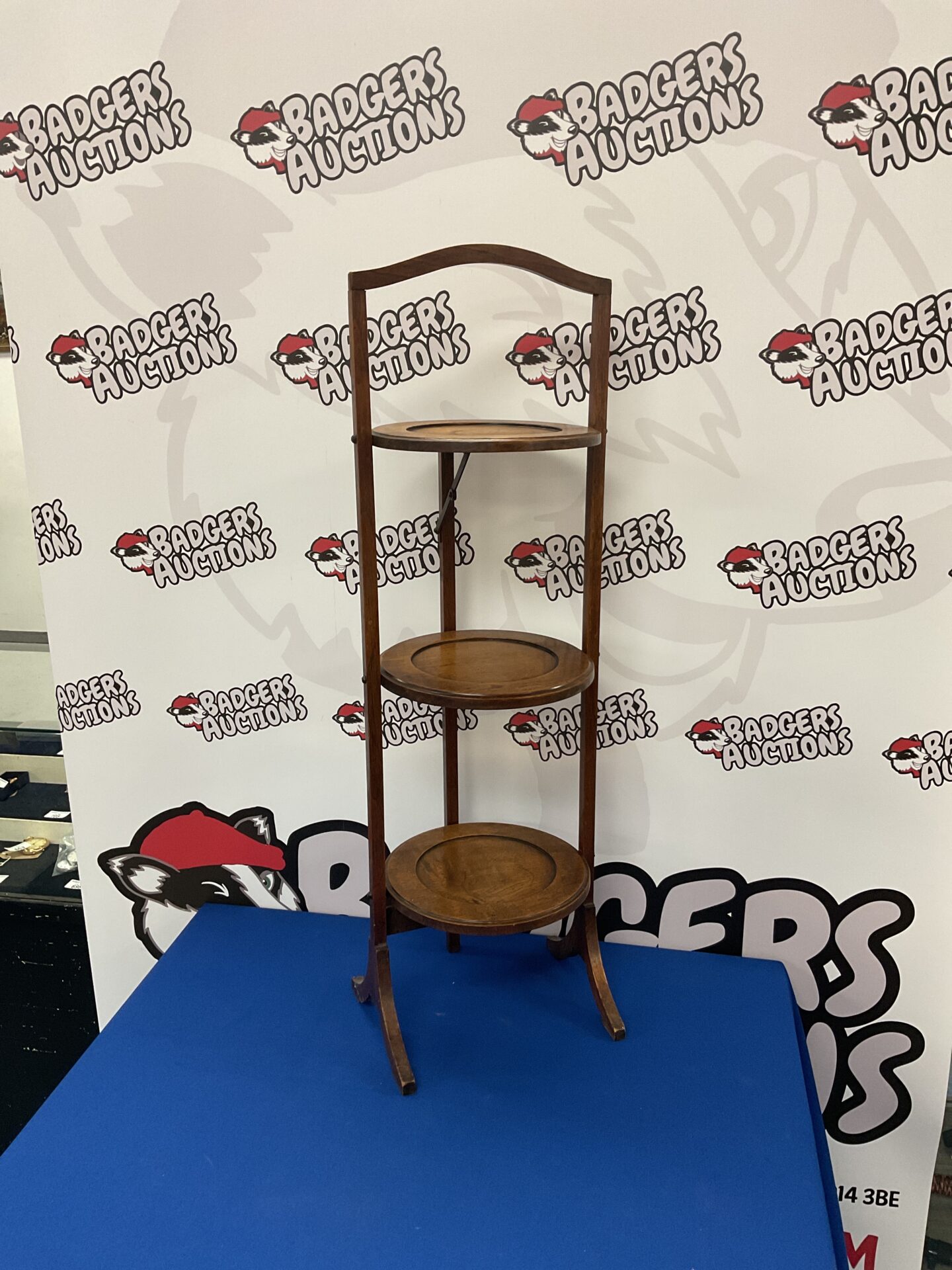 025 Georgian mahogany folding three tier cake stand