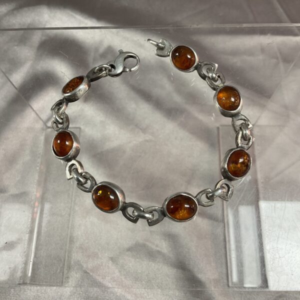 Vintage 925 silver bracelet with amber gemstones.